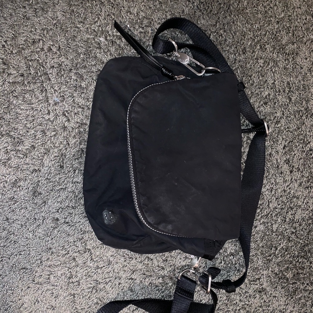 Lulu lemon purse